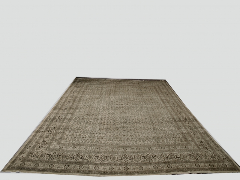 antique TabrisAntique Tabriz rug 14'6"x20'
Size RN#tb5087 circa 1920.