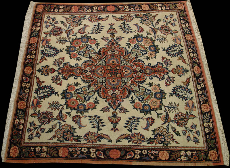 Antique Persian Kashan Rug3' x 3', Rug #ka28131