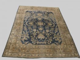 Antique KhorasnAntique Khorasan rug
Size 8'x10'11" RN#kh4837 circa 1920