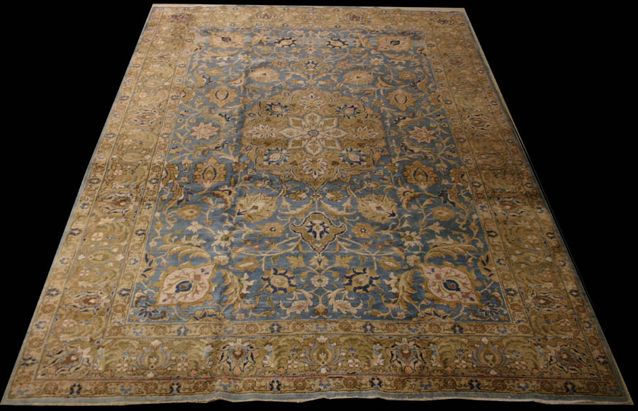 Antique Tabriz RugAntique Tabriz rug.
8'6"x11'2" RN tb #28264
Circa 1920